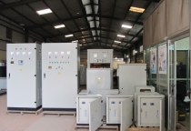 Vật liệu nào phù hợp nhất cho vỏ tủ điện điều khiển công nghiệp?
