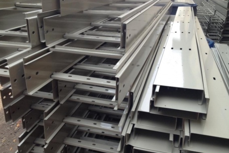 Cung cấp thang máng điện chất lượng cao cho dự án công nghiệp
